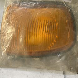 Protegido: toyota, nissan- intermitente/ luz de viraje esquina delantera