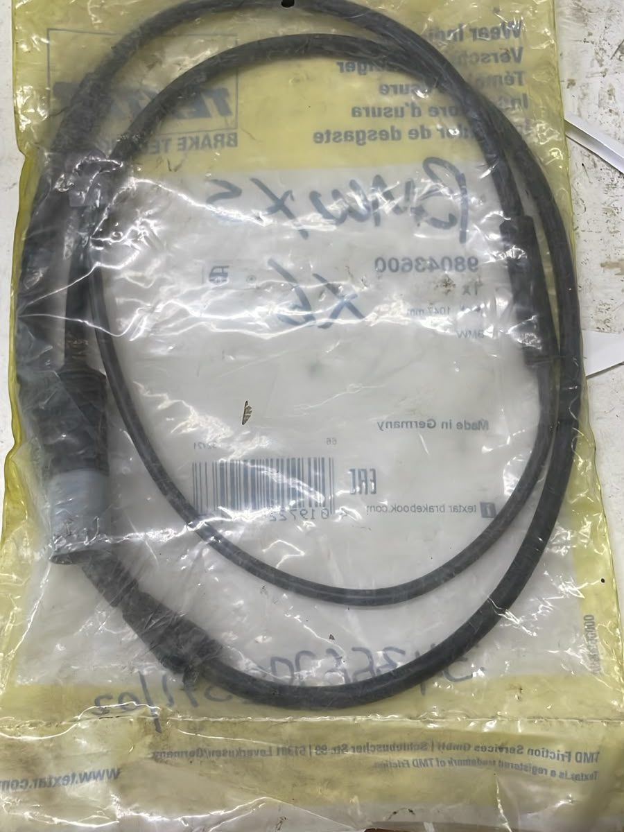 Protegido: SENSOR DE DESGATE DE PASTILLA DE FRENO-BMW F20,F21,F22,F23,F30,F31.F32,F33,F36,F82,F83